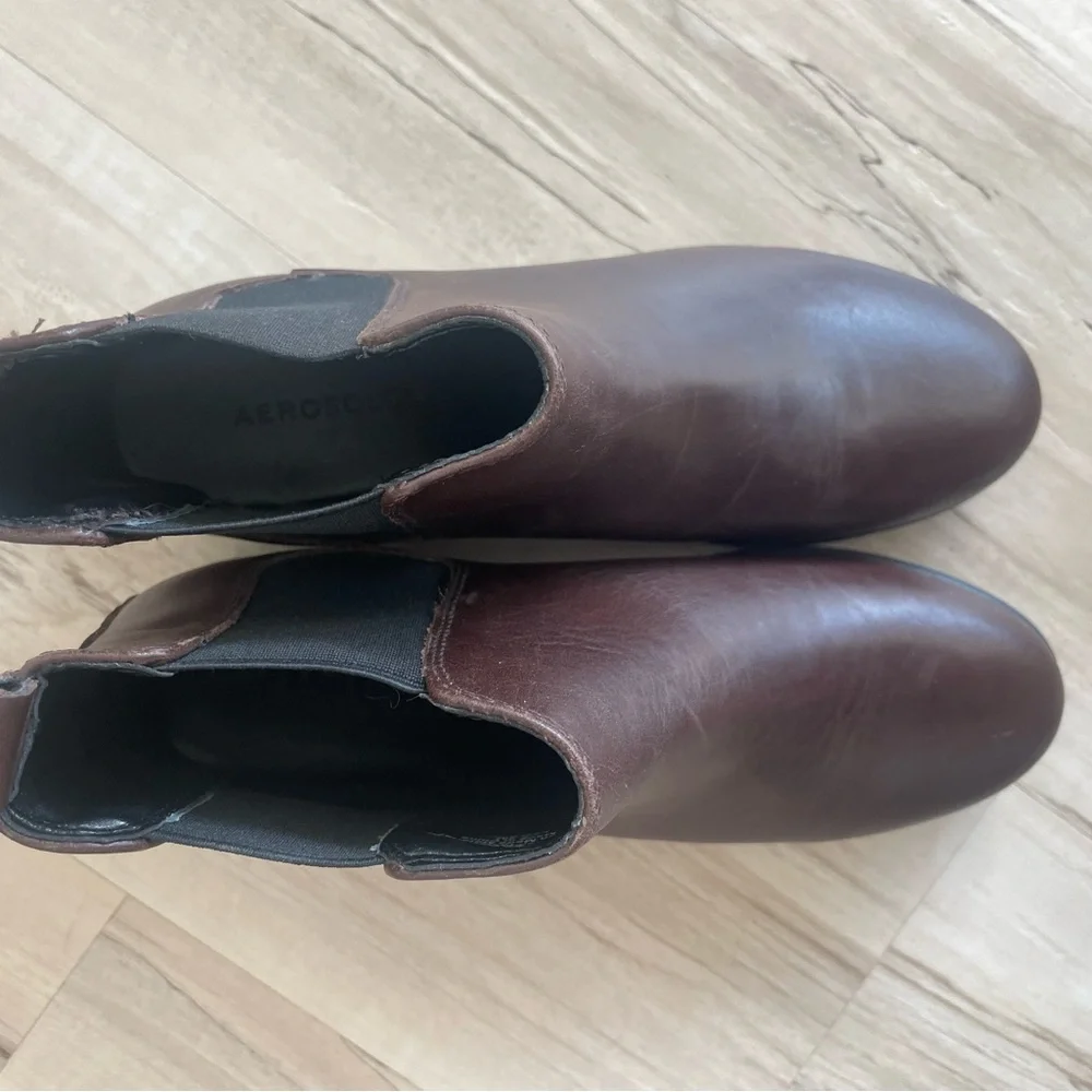 NWOT Aerosoles Brown Leather Boots 1” Heel Chelsea Women's Step Dance